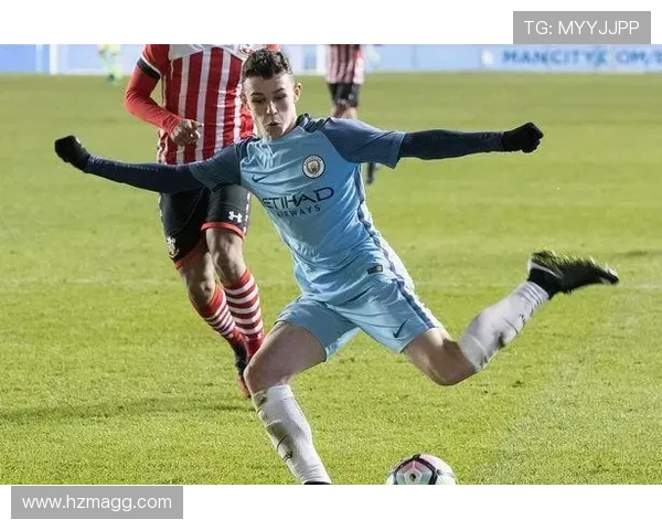 福登持续保持巅峰表现的秘诀揭秘与训练方法分析 福登持续保持巅峰表现的秘诀揭秘与训练方法分析