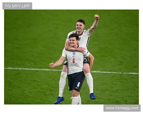 赖斯与顶级后腰争夺世界第一