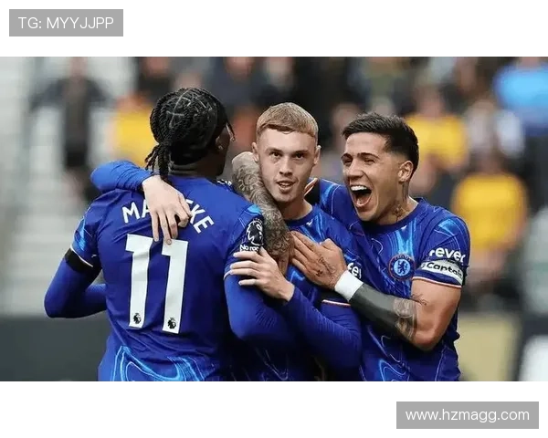 巴黎圣日耳曼摆脱巨星依赖后,关键战表现起伏,冠军竞争力面临考验 巴黎圣日耳曼摆脱巨星依赖后,关键战表现起伏,冠军竞争力面临考验