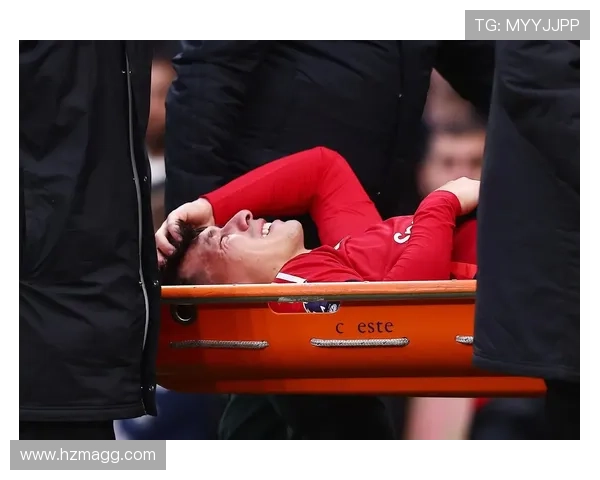 曼联争四形势持续波动,对赛季走势形成制约 曼联争四形势持续波动,对赛季走势形成制约